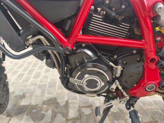 Ducati Scrambler Desert Sled Enduro trail