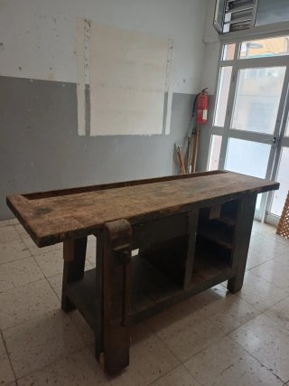 Mesa o Banco de carpintero antiguo