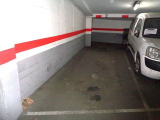 Garaje en venta en La Torrassa en Hospitalet de Llobregat, L´