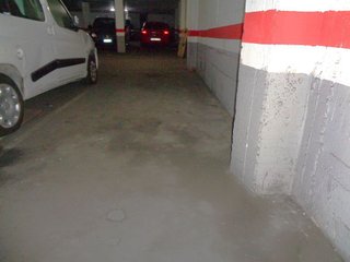 Garaje en venta en La Torrassa en Hospitalet de Llobregat, L´
