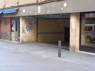 Garaje en venta en La Torrassa en Hospitalet de Llobregat, L´