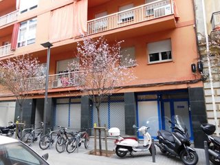 Local comercial en venta en La Bordeta en Barcelona