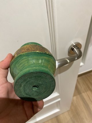 Mate de madera y bombilla
