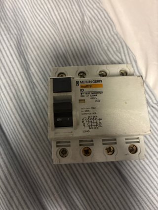 Diferencial Merlin Gerin 25A 300mA