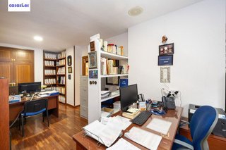 Piso en venta en Camino de Ronda - Rosaleda en Granada