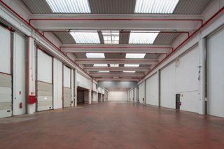Nave industrial en alquiler en El Barral Ferial en Coslada