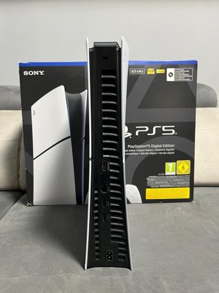 PlayStation 5 Digital Edition 825GB Completa!