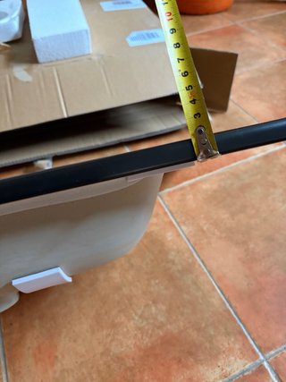 Lavabo de baño negro de cerámica