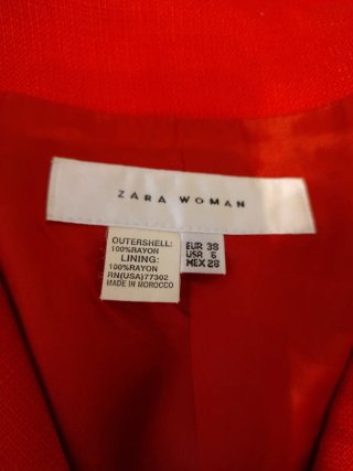 Chaqueta entallada roja Talla 38