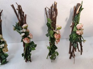 Accessori presepe/casa bambole rami e fiori