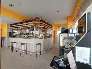 Local comercial en venta en AVE - Villimar en Burgos