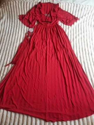 Vestido de noche rojo escotado S