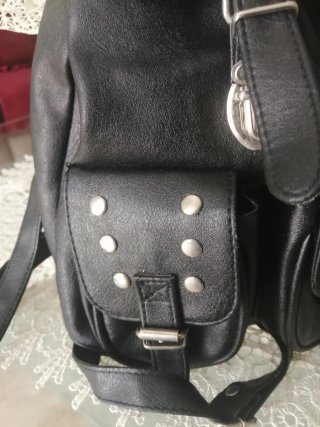 Zaino donna con borchie