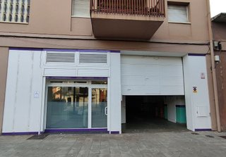 Nave industrial en venta en Olot