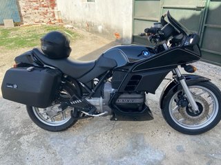BMW K75 Touring Negra