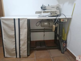 Máquina coser Brother puntada invisible