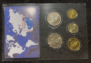 Lotto 5 monete Hong Kong anni diversi