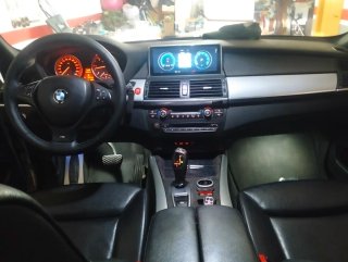BMW X5 2011