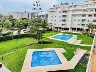 Piso en alquiler en Playamar en Torremolinos