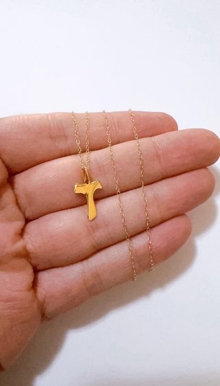 Collana con ciondolo croce Tao in oro 18kt 750