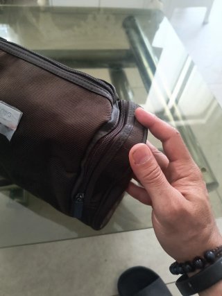 Beauty case Hugo Boss uomo marrone