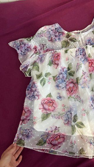 Conjunto Mayoral floral blusa y pantalón corto