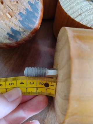 Patas de madera para muebles (5 unidades)