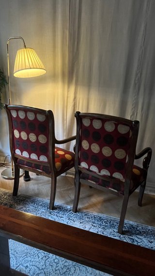 2 Sillones Clásicos Tapizados Madera