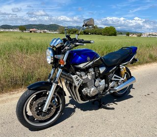 Yamaha XJR1300 Öhlins original, impecable y al día