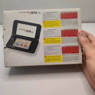 Nintendo 3DS XL Nero Blu + Pokemon Rubino