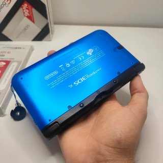 Nintendo 3DS XL Nero Blu + Pokemon Rubino