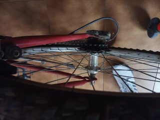 Bicicleta de Montaña Roja