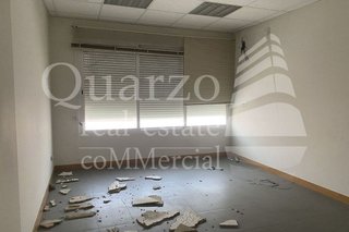 Local comercial en venta en Hispanoamérica - Comunidades en Valdemoro