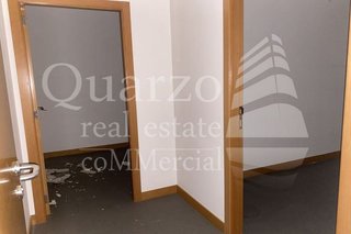 Local comercial en venta en Hispanoamérica - Comunidades en Valdemoro