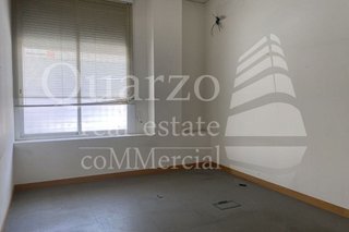 Local comercial en venta en Hispanoamérica - Comunidades en Valdemoro