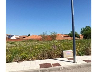 Terreno en venta en Argés