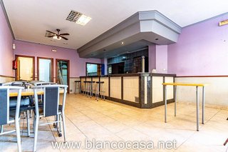 Local comercial en venta en Carballo