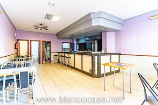 Local comercial en venta en Carballo