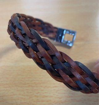 Pulsera trenzada cuero