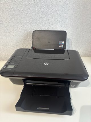 Stampante HP Deskjet 3050 con scanner A4