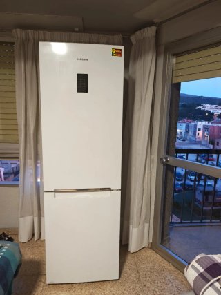Nevera + congelador Samsung Blanca