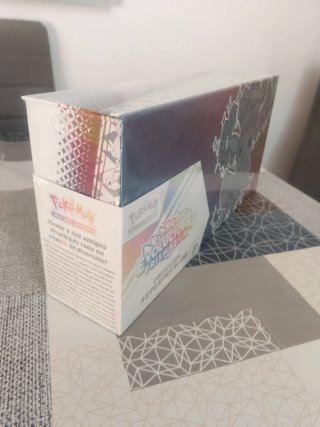 Colección Superpremium Pokémon Evoluciones Prismat