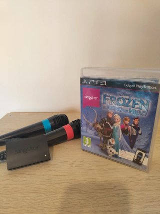 PlayStation 3 Slim + SingStar Frozen
