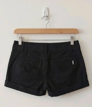 Shorts negros y blancos talla 36