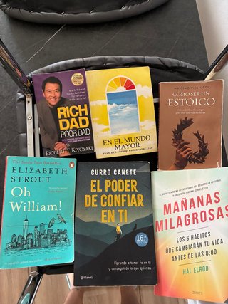 Lote de libros – Desarrollo personal, novela