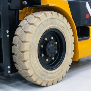 Carretilla elevadora eléctrica MGM
