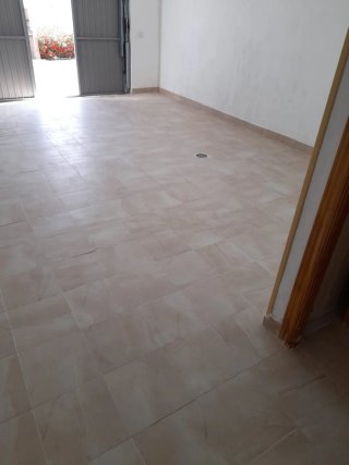 CASA EN PUENTE NUEVO.