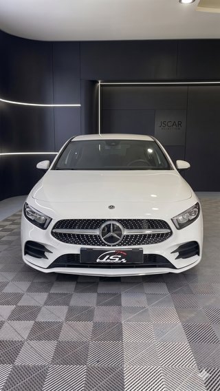 Mercedes A200 AMG Line automático – Muy equipado