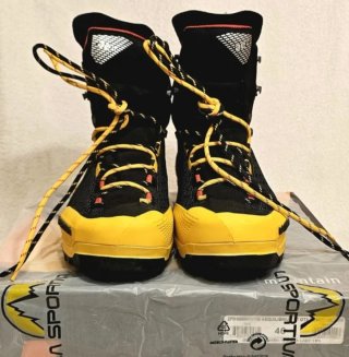 Botas NUEVAS La Sportiva Aequilibrium ST