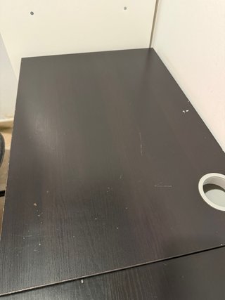 Escritorio y cajonera Ikea negro